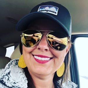 Meet your Posher, Jayde